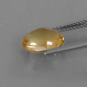 Citrine jaune naturelle coupe ovale, 2,22 ct, transparent