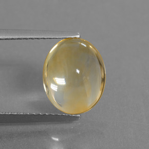 Citrine or naturelle coupe ovale, 3,21 ct, transparent