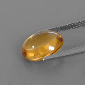 Citrine or naturelle coupe ovale, 2,94 ct, transparent