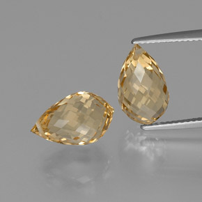 Achetez naturel 8.48ct Doré léger Citrine gems, Briolette, En provenance Brésil chez GemSelect. En stock, livraison internationale!