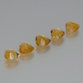 Achetez naturel 4.74ct Orange-or moyen-léger Citrine gems, Forme de coeur, En provenance Brésil chez GemSelect. En stock, livraison internationale!