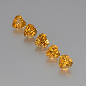 Achetez naturel 5.68ct Or Citrine gems, Forme de coeur, En provenance Brésil chez GemSelect. En stock, livraison internationale!