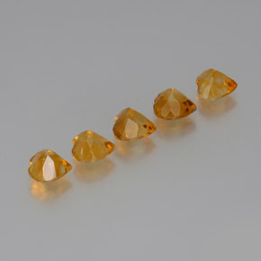 Achetez naturel 5.68ct Or Citrine gems, Forme de coeur, En provenance Brésil chez GemSelect. En stock, livraison internationale!