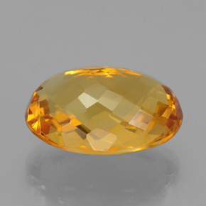 Citrine or naturelle coupe ovale, 18,14 ct, VVS