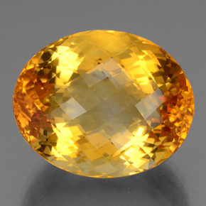 Citrine or naturelle coupe ovale, 47,50 ct, VVS