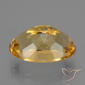Citrine Doré moyen-foncé naturelle ovale, 7.09 ct, VVS