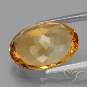 Citrine Or orange foncé naturelle ovale, 5.76 ct, VVS