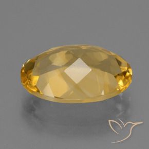 Citrine Orange doré profond naturelle ovale, 4.76 ct, VVS-VS