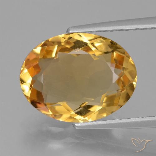 Citrine Doré léger naturelle ovale, 4.17 ct, VVS