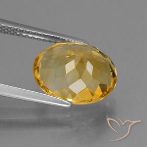 Citrine Doré moyen-foncé naturelle ovale, 3.97 ct, VVS