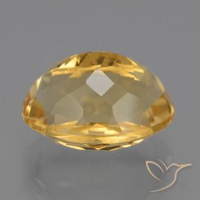 Citrine Orange doré profond naturelle ovale, 5.52 ct, VVS