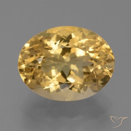 Citrine Doré léger naturelle ovale, 7.42 ct, VVS