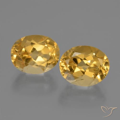5.34ctw Naturel Doré moyen-foncé Citrine, ovale, VVS-VS