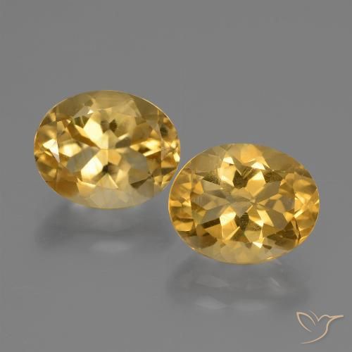 4.65ctw Naturel Doré moyen-foncé Citrine, ovale, VS