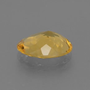 Citrine doré naturelle coupe ovale, 3,77 ct, VVS