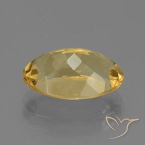 Citrine Doré léger naturelle ovale, 4.82 ct, VVS