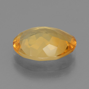 Citrine doré naturelle coupe ovale, 3,98 ct, VVS