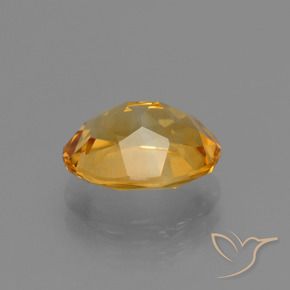 Citrine Orange-or naturelle ovale, 2.40 ct, VVS