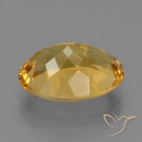 Citrine Doré moyen-foncé naturelle ovale, 5.12 ct, VVS
