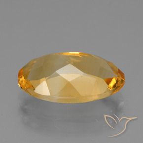 Citrine Doré moyen-foncé naturelle ovale, 3.91 ct, VS