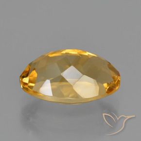 Citrine Doré-orange foncé naturelle ovale, 3.62 ct, VS