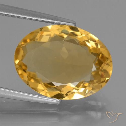Citrine Doré foncé naturelle ovale, 4.63 ct, VVS
