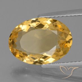 Citrine Doré foncé naturelle ovale, 4.42 ct, VVS