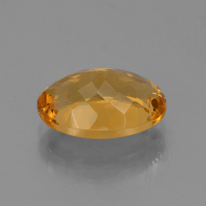 Citrine Or naturelle Coupe ovale, 4.68 ct, VVS-VS