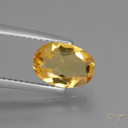 Citrine Doré moyen-foncé naturelle ovale, 1.40 ct, VVS-VS