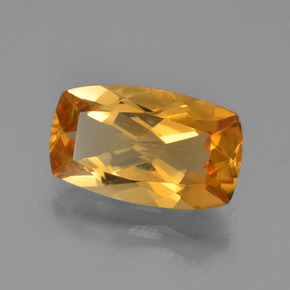 Citrine or naturelle coupe coussin, 2,64 ct, VVS-VS