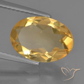 Citrine Doré moyen-foncé naturelle ovale, 2.90 ct, VVS-VS