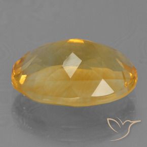 Citrine Doré moyen-foncé naturelle ovale, 4.95 ct, VS