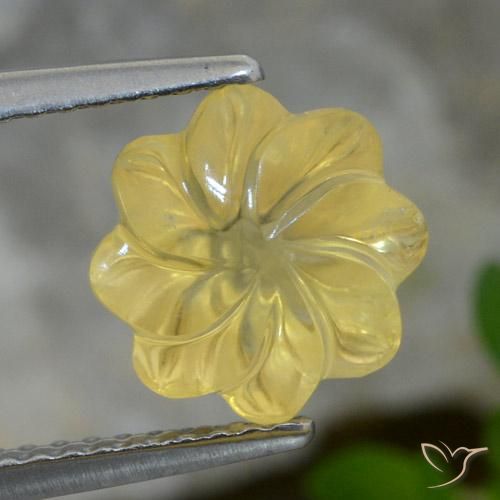 Citrine Jaune doré léger naturelle Taille Fleur, 2.61 ct, Transparent