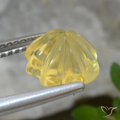 Citrine Jaune doré léger naturelle Taille Fleur, 2.61 ct, Transparent