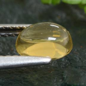 Citrine jaune naturelle coupe ovale, 0,91 ct, transparent