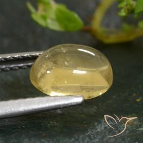 Citrine Jaune clair naturelle ovale, 1.39 ct, Transparent