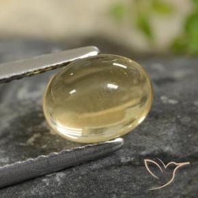 Citrine Jaune doré léger naturelle ovale, 1.95 ct, Transparent