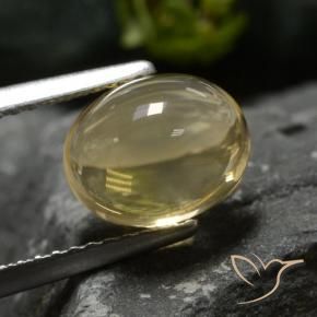 Citrine Jaune terreux naturelle ovale, 2.40 ct, Transparent