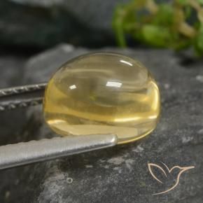 Citrine Doré léger naturelle ovale, 2.52 ct, Transparent