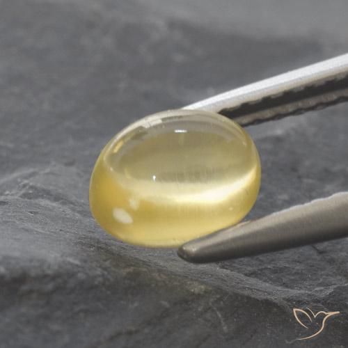 Citrine Jaune clair naturelle ovale, 1.16 ct, Transparent