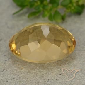 Citrine Doré moyen naturelle ovale, 6.19 ct, VVS