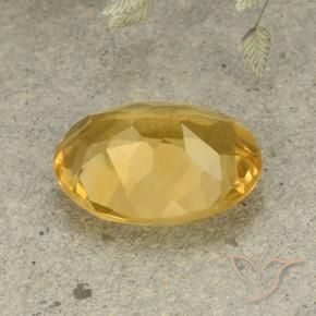 Citrine Doré moyen-foncé naturelle ovale, 4.70 ct, VVS-VS