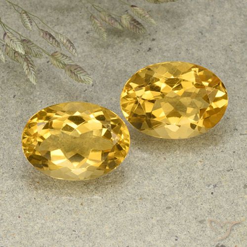 Shop natural 11.40ct Doré moyen-léger Citrine gems, ovale, from Brésil at GemSelect. In stock, global shipping!