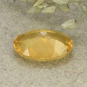 Citrine Doré moyen-léger naturelle ovale, 4.68 ct, VVS-VS