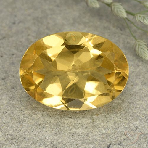 Citrine Orange Doré naturelle ovale, 5.38 ct, VVS-VS