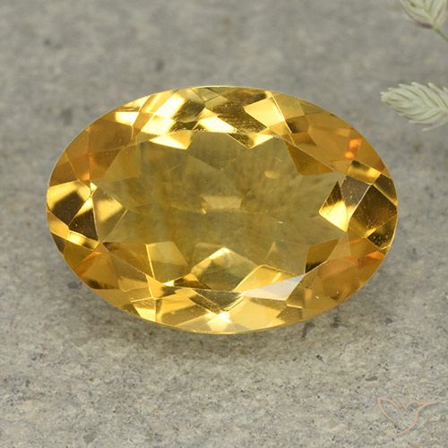 4.32ct Naturel Doré moyen-foncé Citrine, ovale, VVS-VS