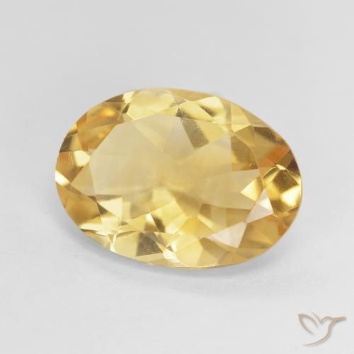 Citrine Medium Light-Golden naturelle ovale, 4.28 ct, VVS-VS