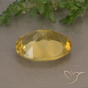 Citrine Doré moyen naturelle ovale, 4.87 ct, VVS-VS