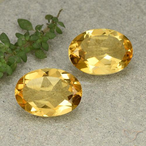 Shop natural 9.40ct Doré moyen-léger Citrine gems, ovale, from Brésil at GemSelect. In stock, global shipping!