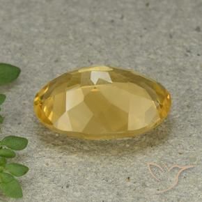 Citrine Doré moyen-léger naturelle ovale, 5.06 ct, VVS-VS